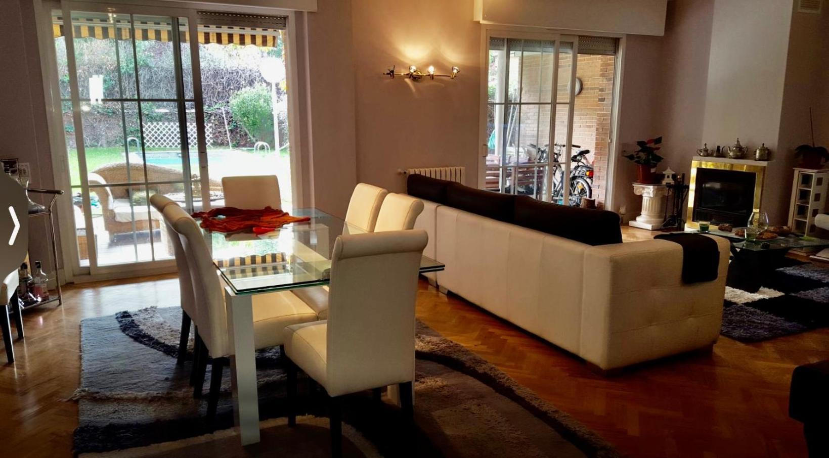 Casa De Mirtha Apartment Madrid Bagian luar foto